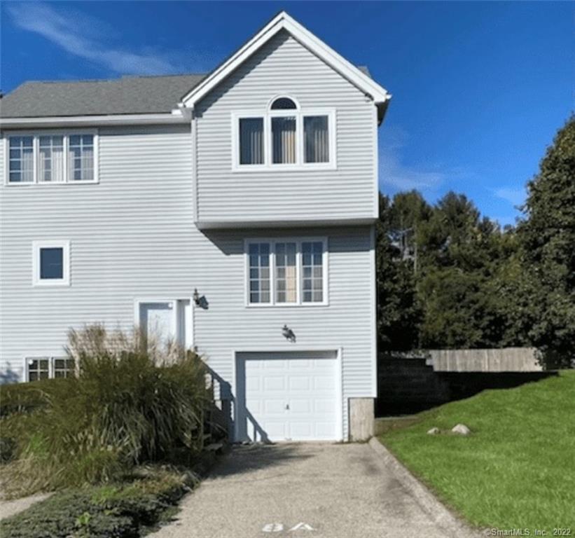 8 Eastbrook Heights Mansfield CT 06250