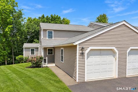 831 Long Hill Road Middletown CT 06457