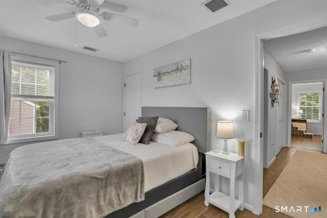 831 Long Hill Road Middletown CT 06457
