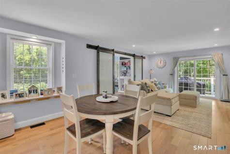 831 Long Hill Road Middletown CT 06457