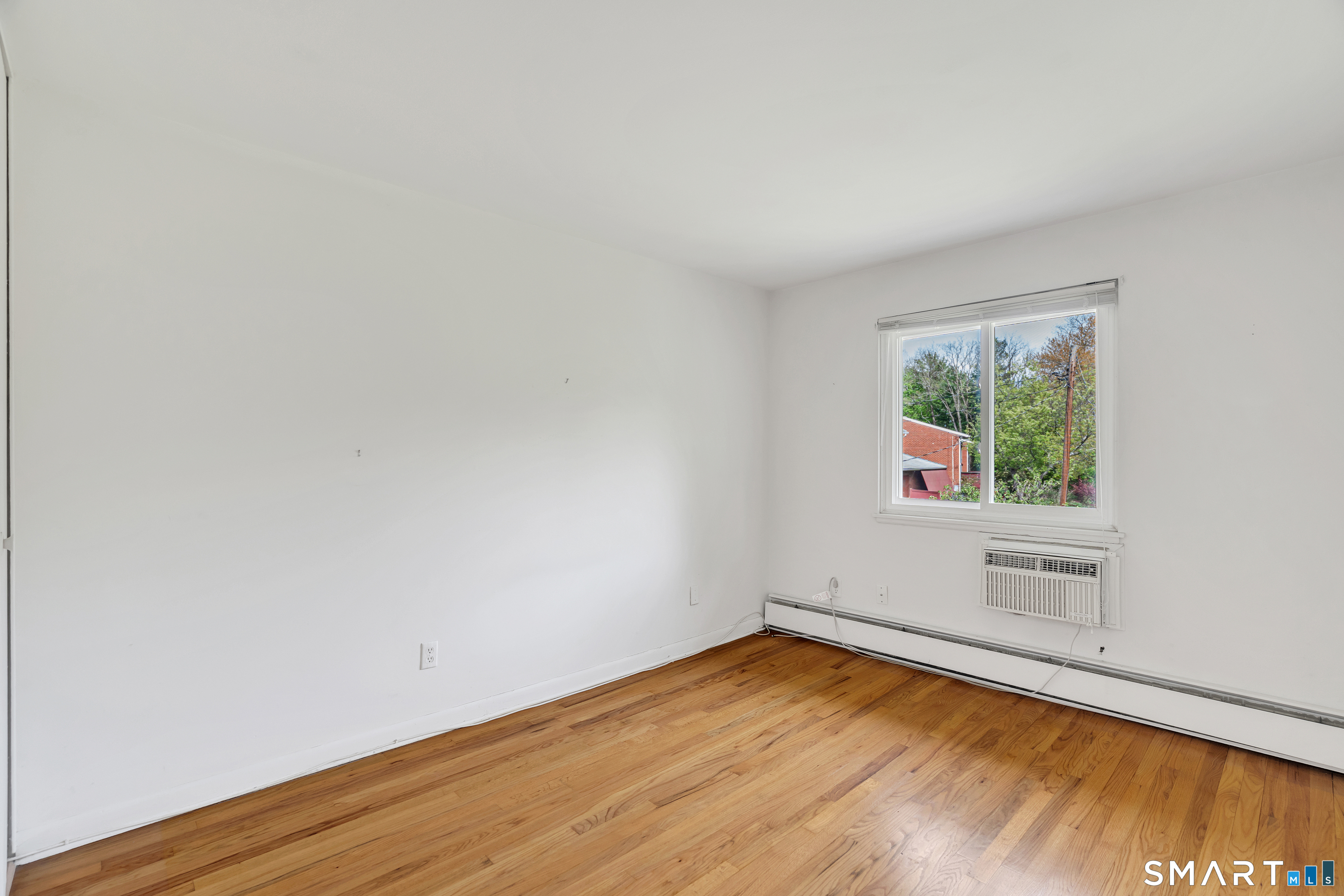 118 Centerbrook Road Hamden CT 06518