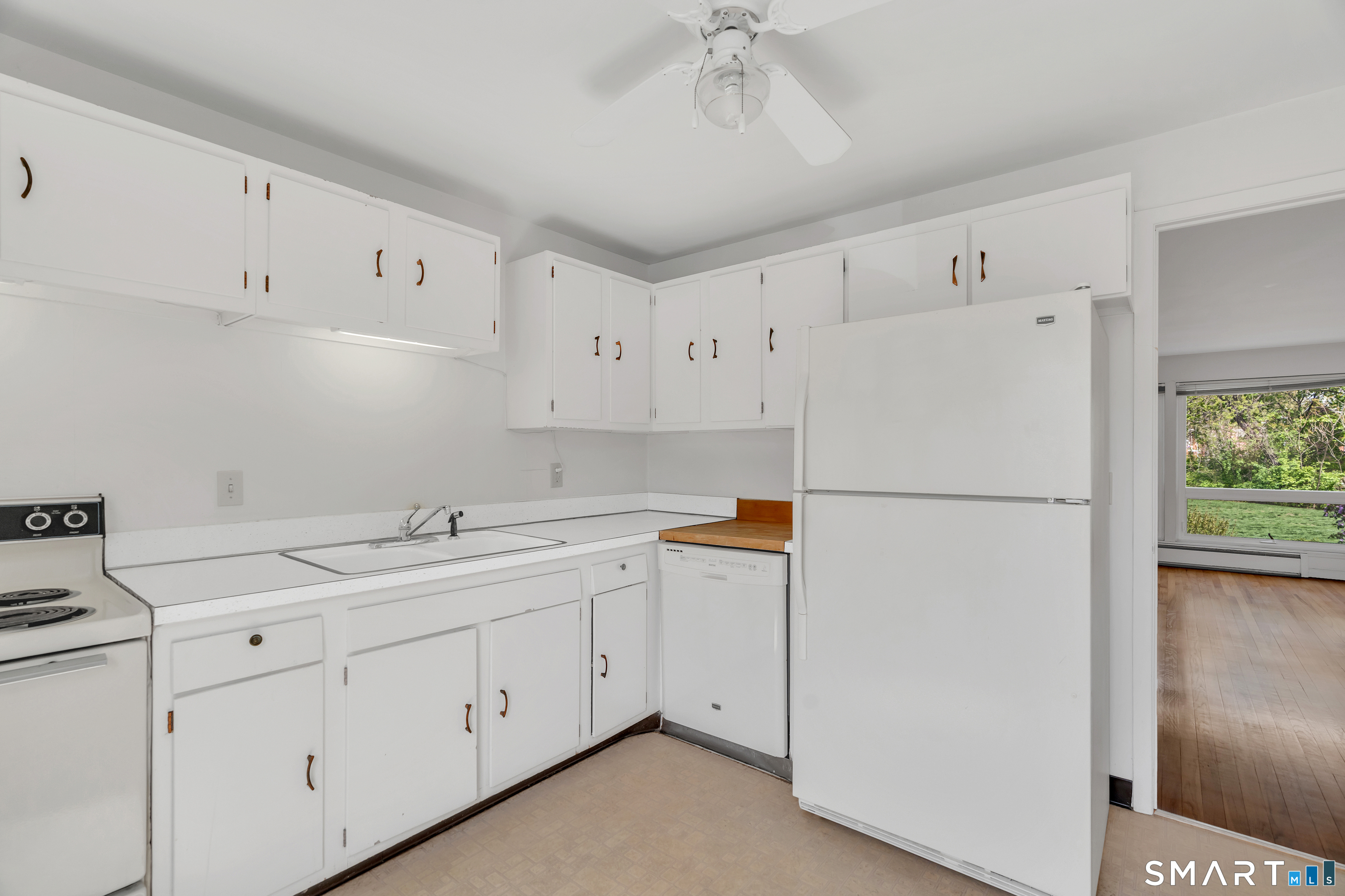 118 Centerbrook Road Hamden CT 06518