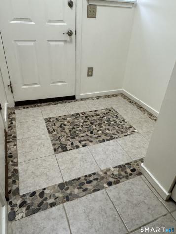 60 Coleman Street East Haven CT 06512