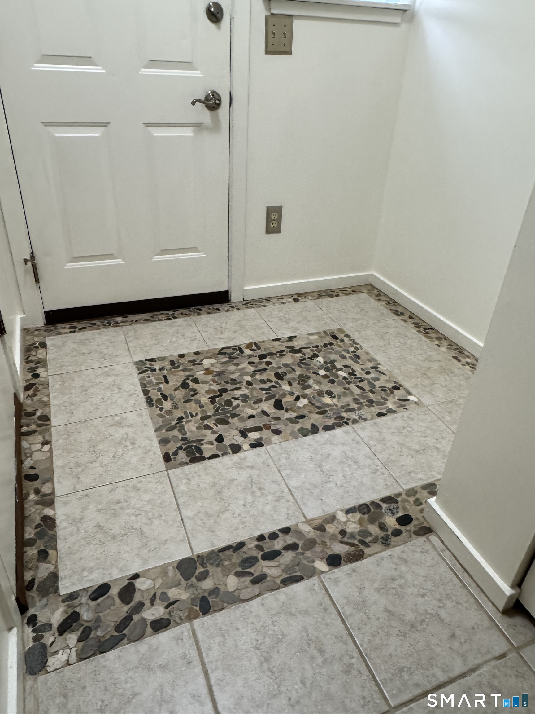 60 Coleman Street East Haven CT 06512