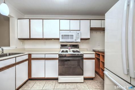60 Coleman Street East Haven CT 06512