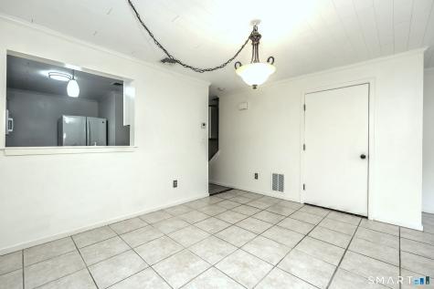 60 Coleman Street East Haven CT 06512
