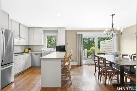 936 S. Pine Creek Road Fairfield CT 06824