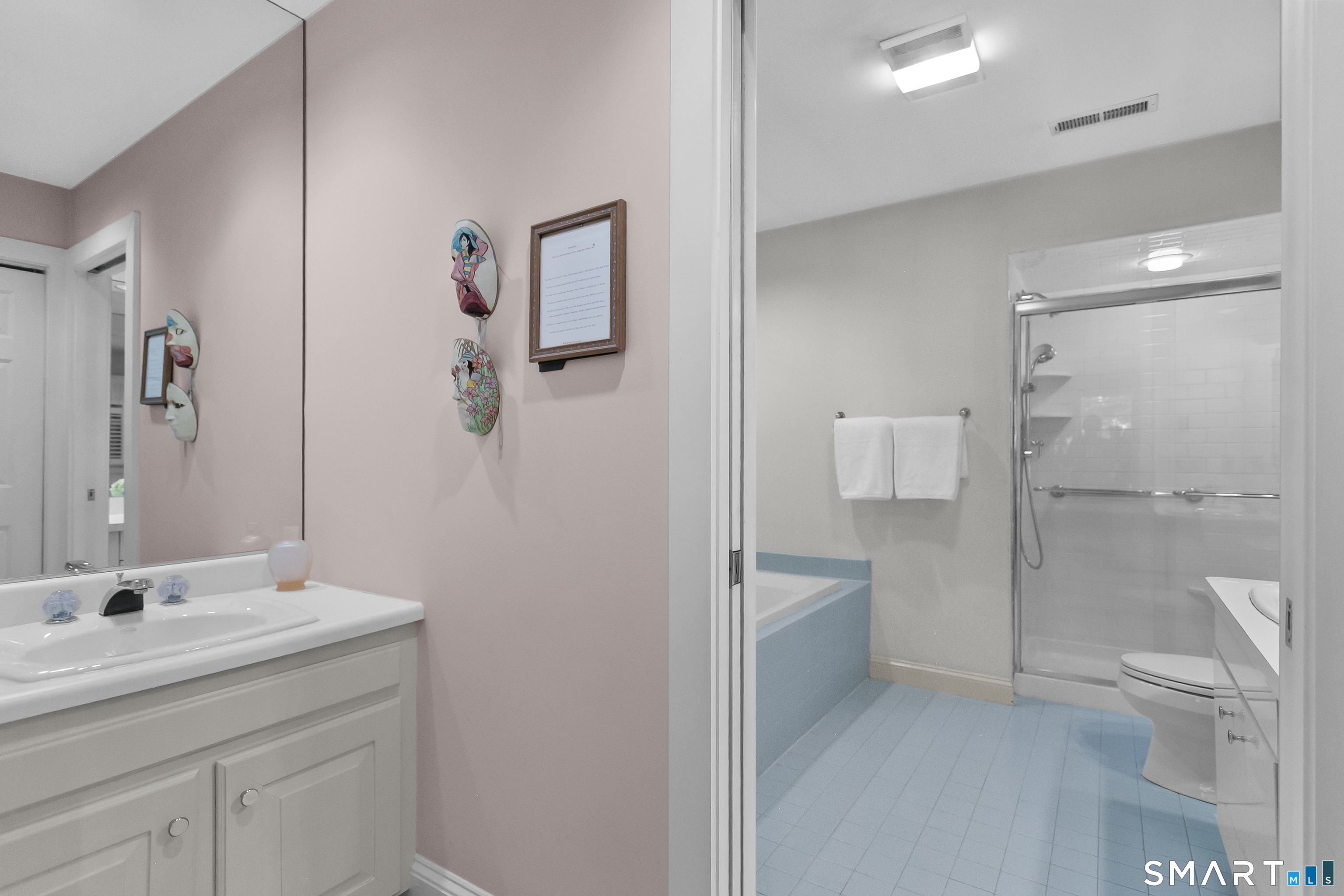 936 S. Pine Creek Road Fairfield CT 06824