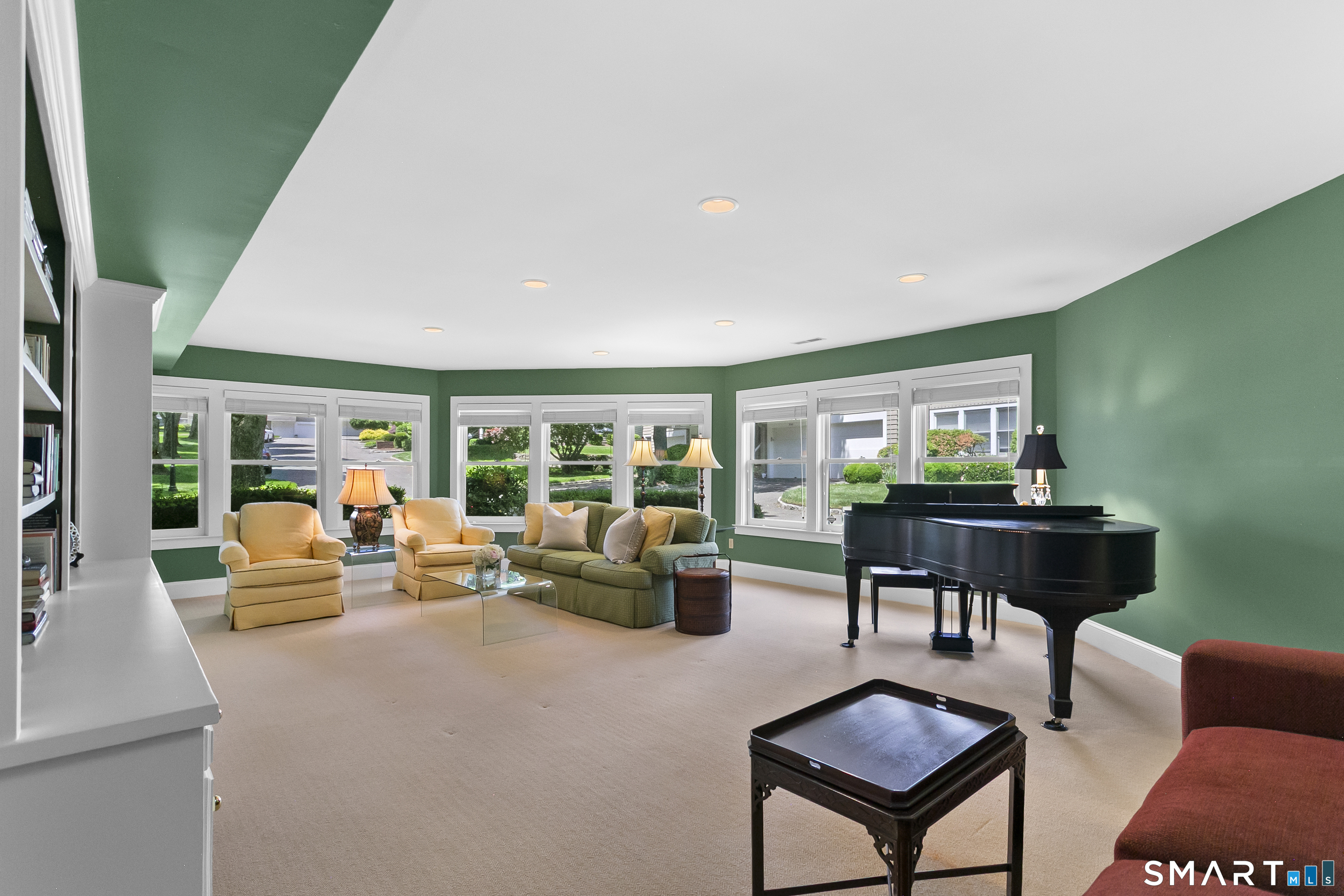 936 S. Pine Creek Road Fairfield CT 06824