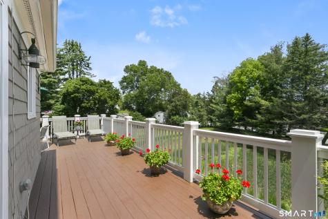 936 S. Pine Creek Road Fairfield CT 06824