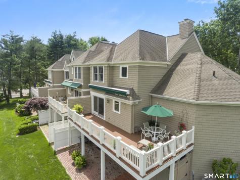 936 S. Pine Creek Road Fairfield CT 06824