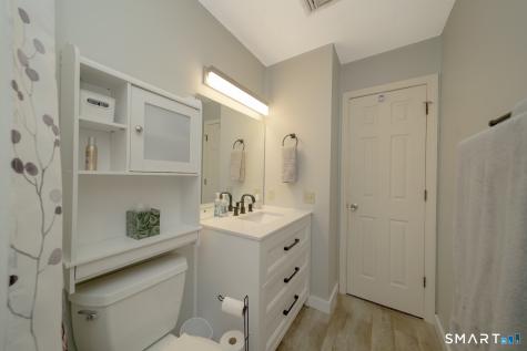 219 Oakland Street Manchester CT 06042