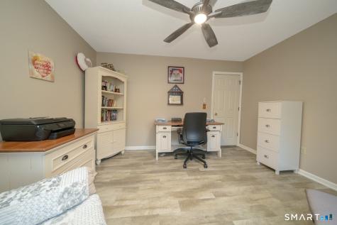 219 Oakland Street Manchester CT 06042