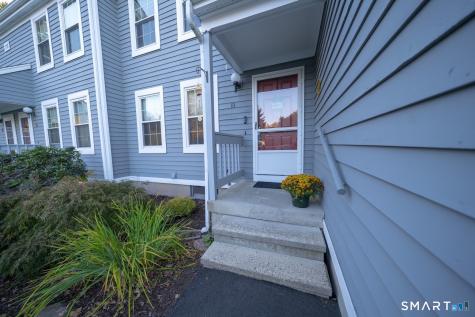 219 Oakland Street Manchester CT 06042