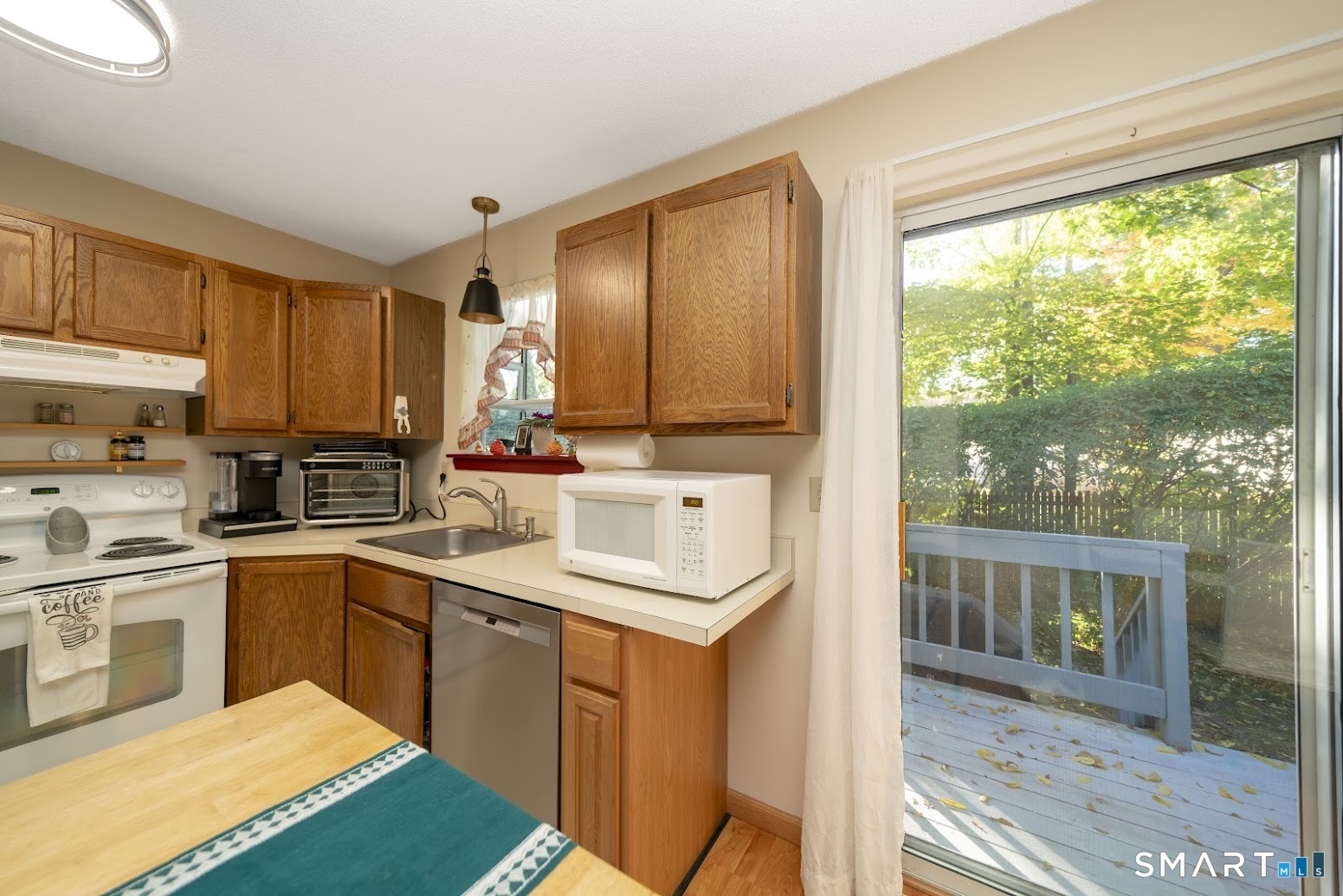 219 Oakland Street Manchester CT 06042