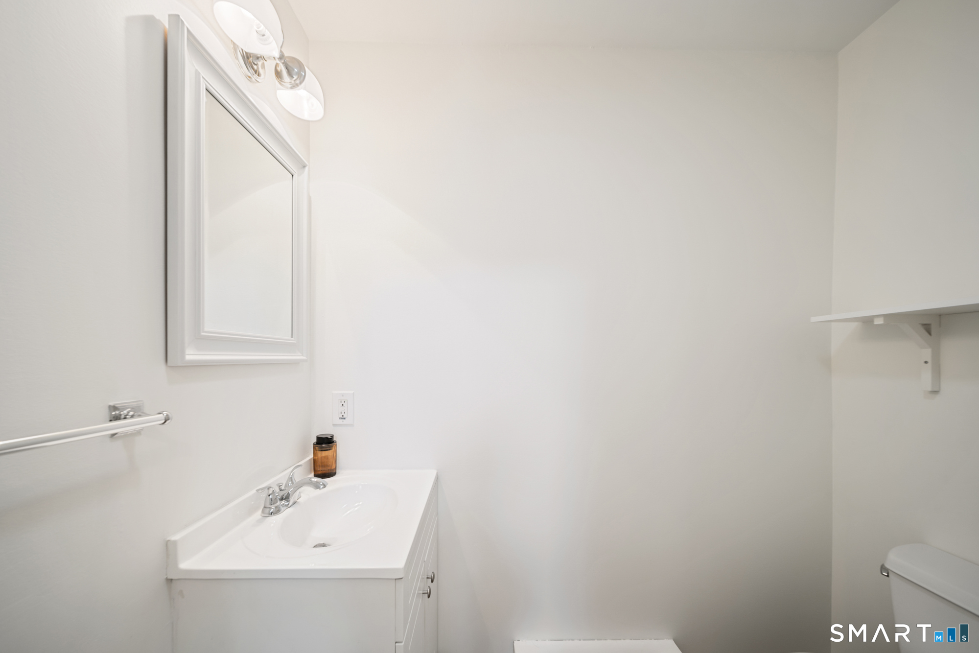 7 Taft Point Waterbury CT 06708