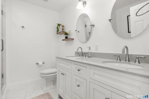 359 Hadley Drive Trumbull CT 06611