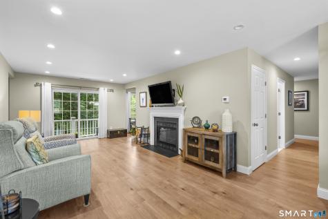 359 Hadley Drive Trumbull CT 06611