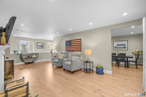 359 Hadley Drive Trumbull CT 06611