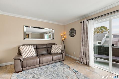 28 Glenview Drive Cromwell CT 06416