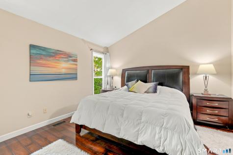 28 Glenview Drive Cromwell CT 06416