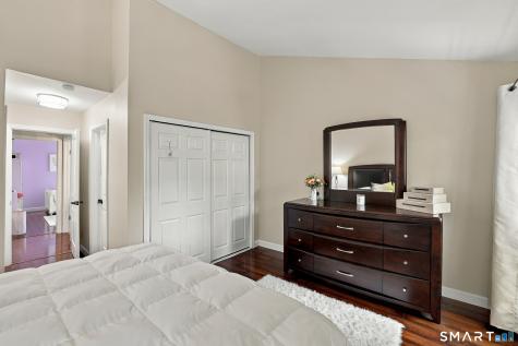 28 Glenview Drive Cromwell CT 06416