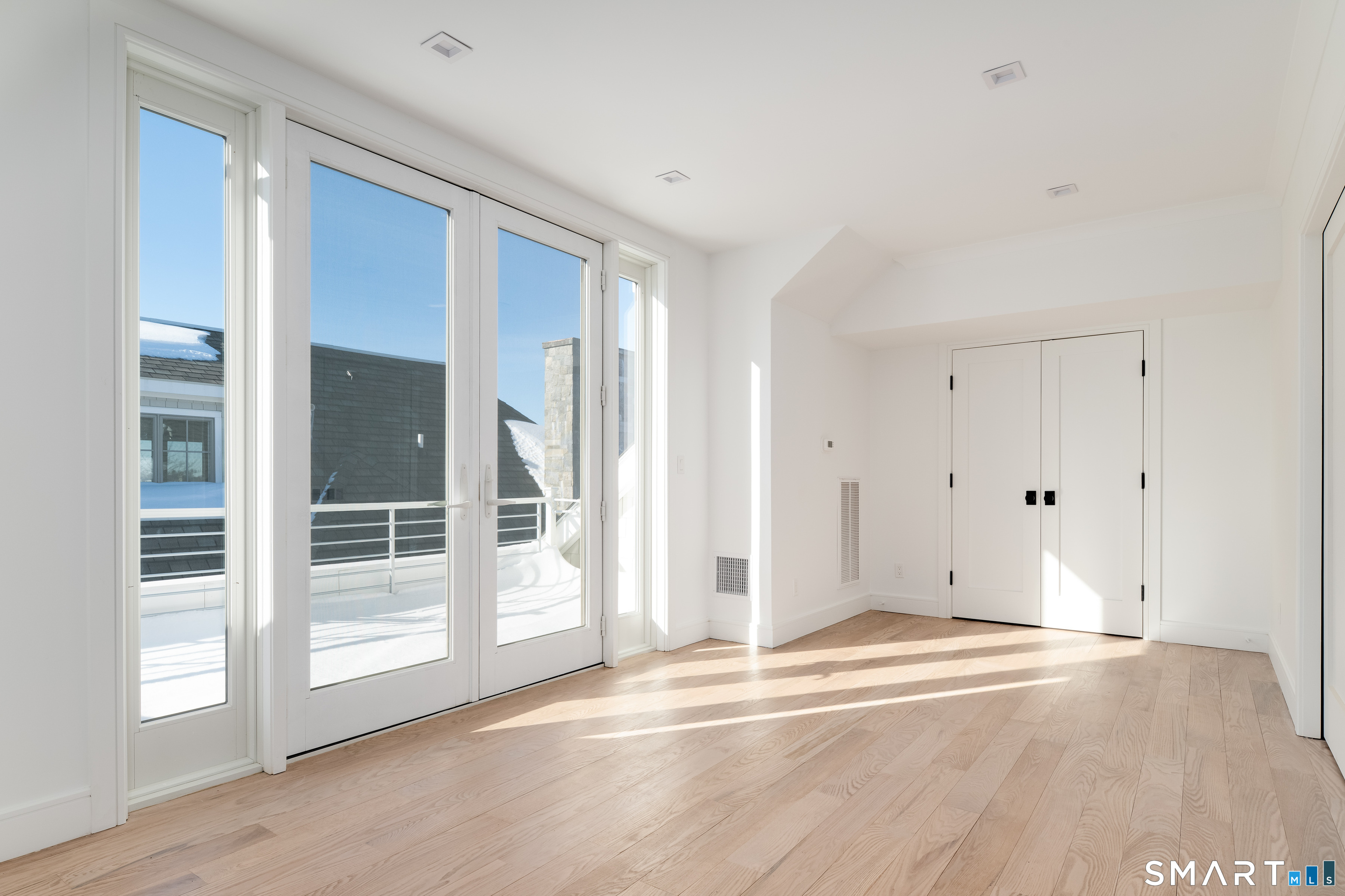 206 Milbank Avenue Greenwich CT 06830