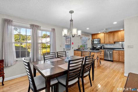 16 Esquire Drive Manchester CT 06042