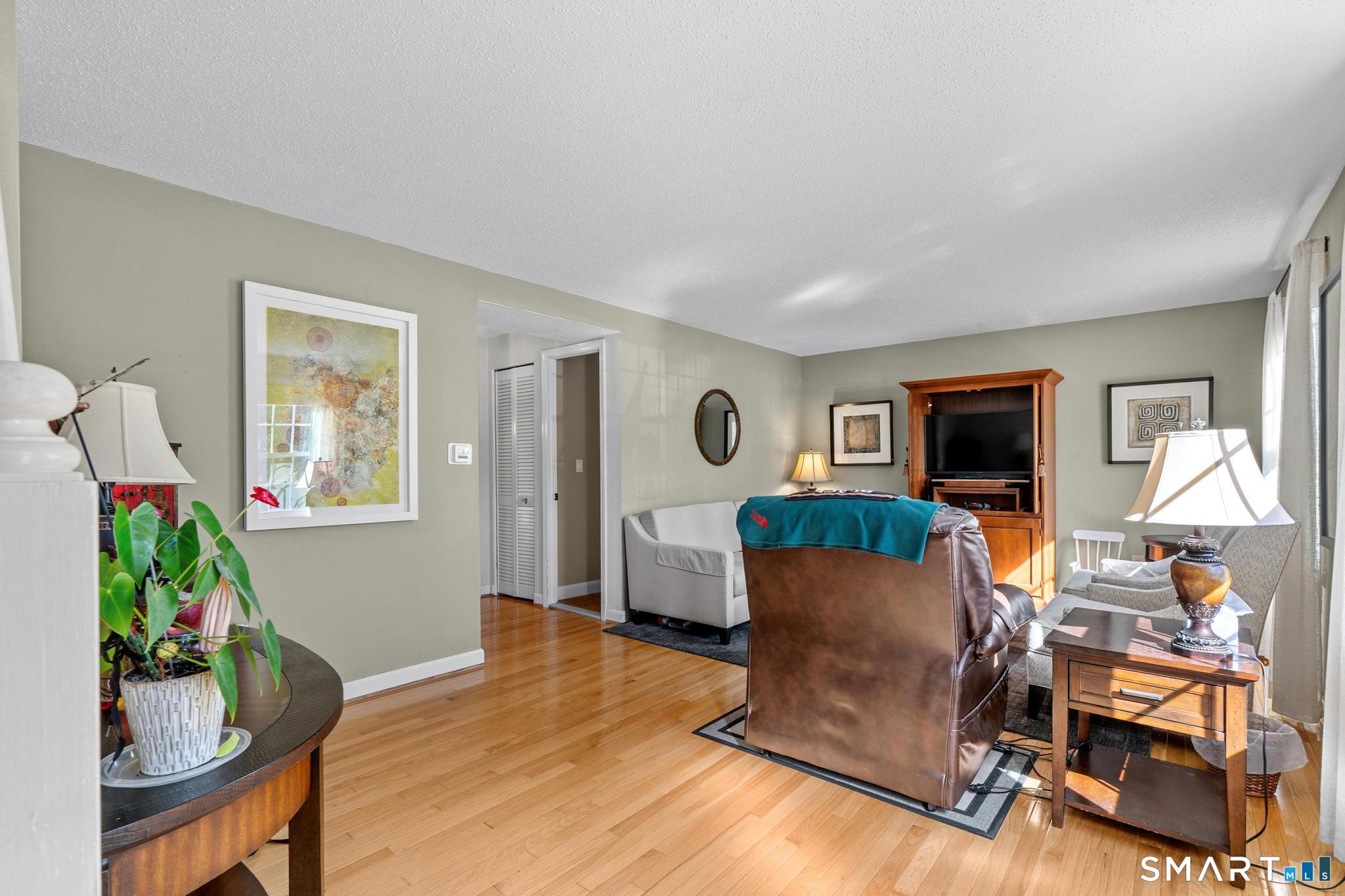16 Esquire Drive Manchester CT 06042