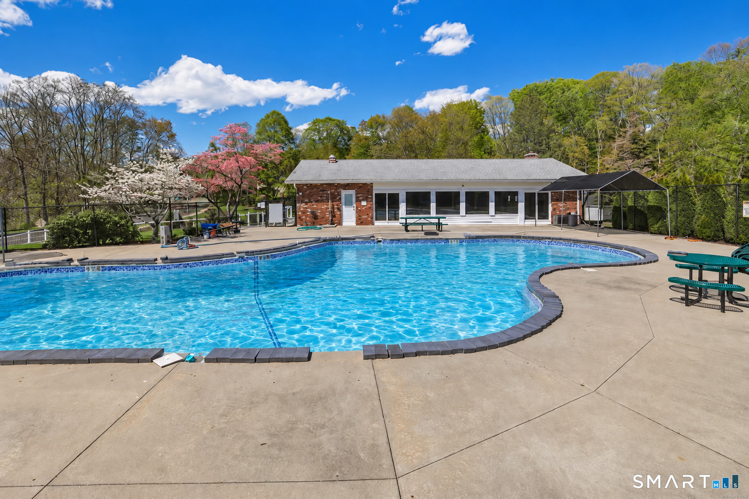 16 Esquire Drive Manchester CT 06042