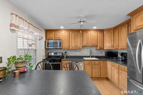 16 Esquire Drive Manchester CT 06042