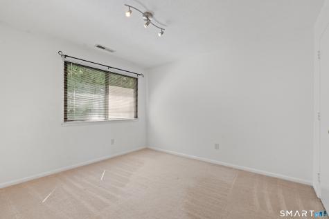 170 Beacon Hill Common Beacon Falls CT 06403