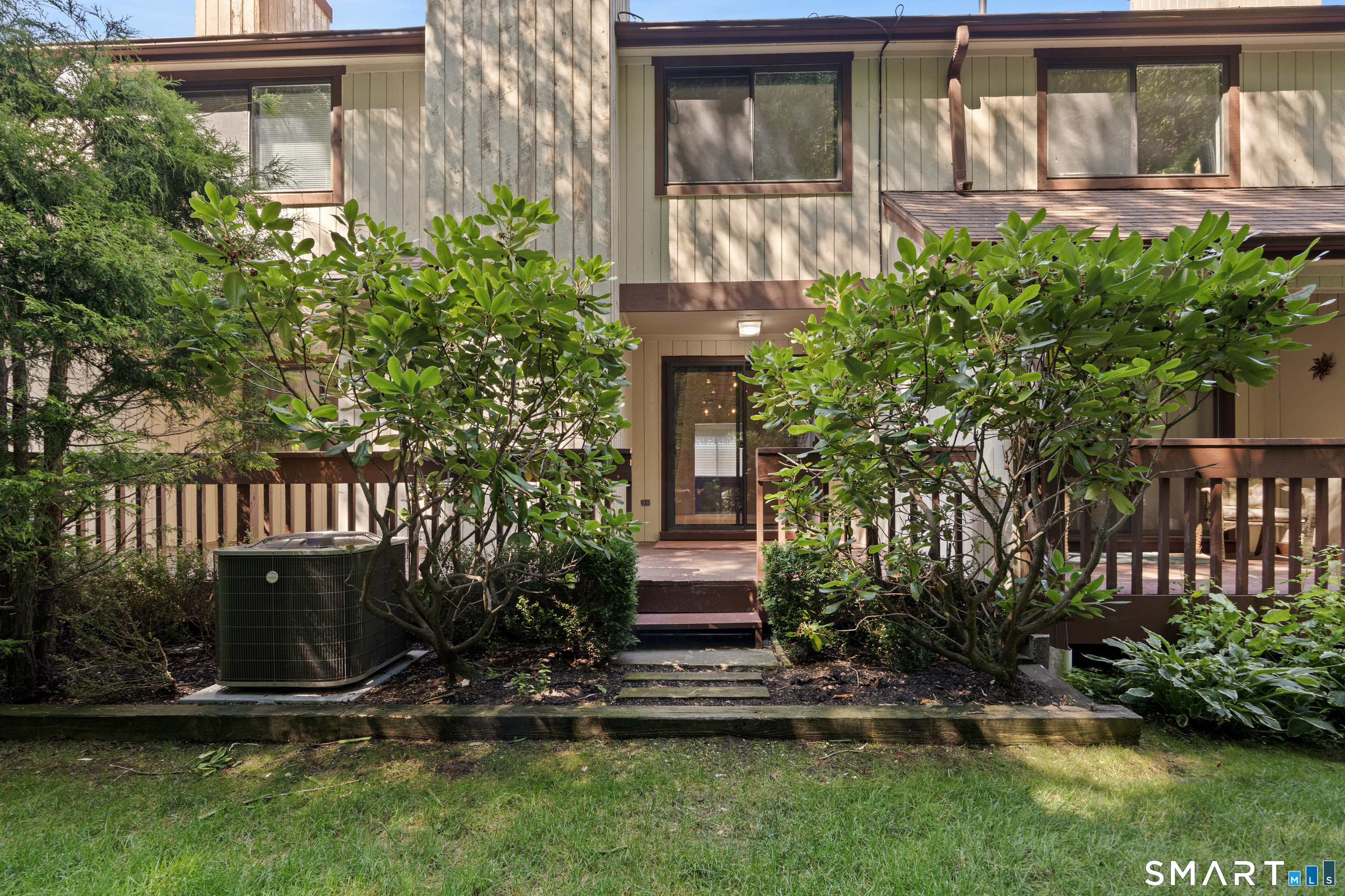 170 Beacon Hill Common Beacon Falls CT 06403