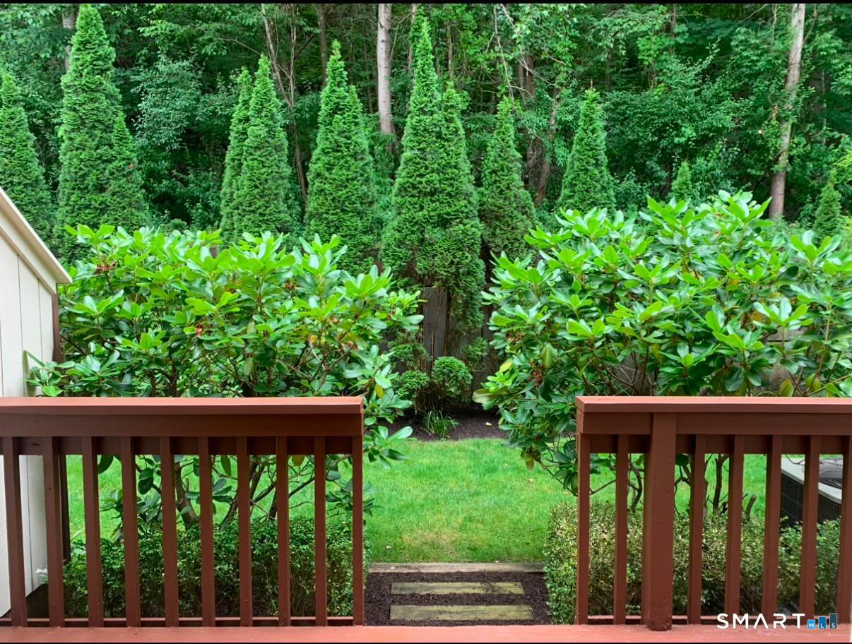 170 Beacon Hill Common Beacon Falls CT 06403
