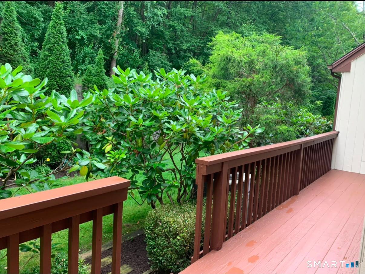 170 Beacon Hill Common Beacon Falls CT 06403