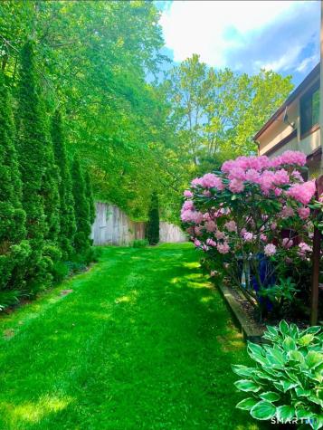 170 Beacon Hill Common Beacon Falls CT 06403