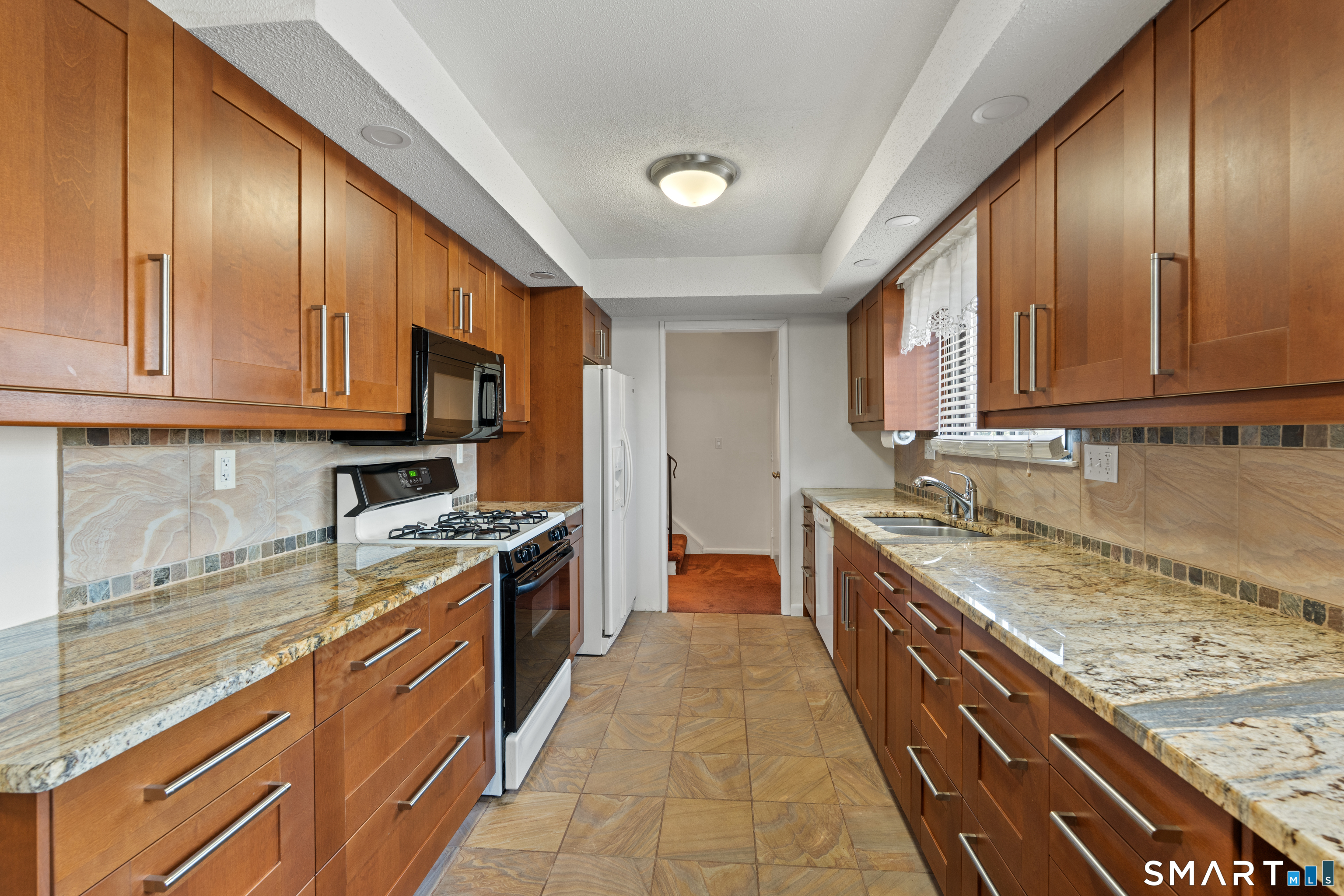 170 Beacon Hill Common Beacon Falls CT 06403
