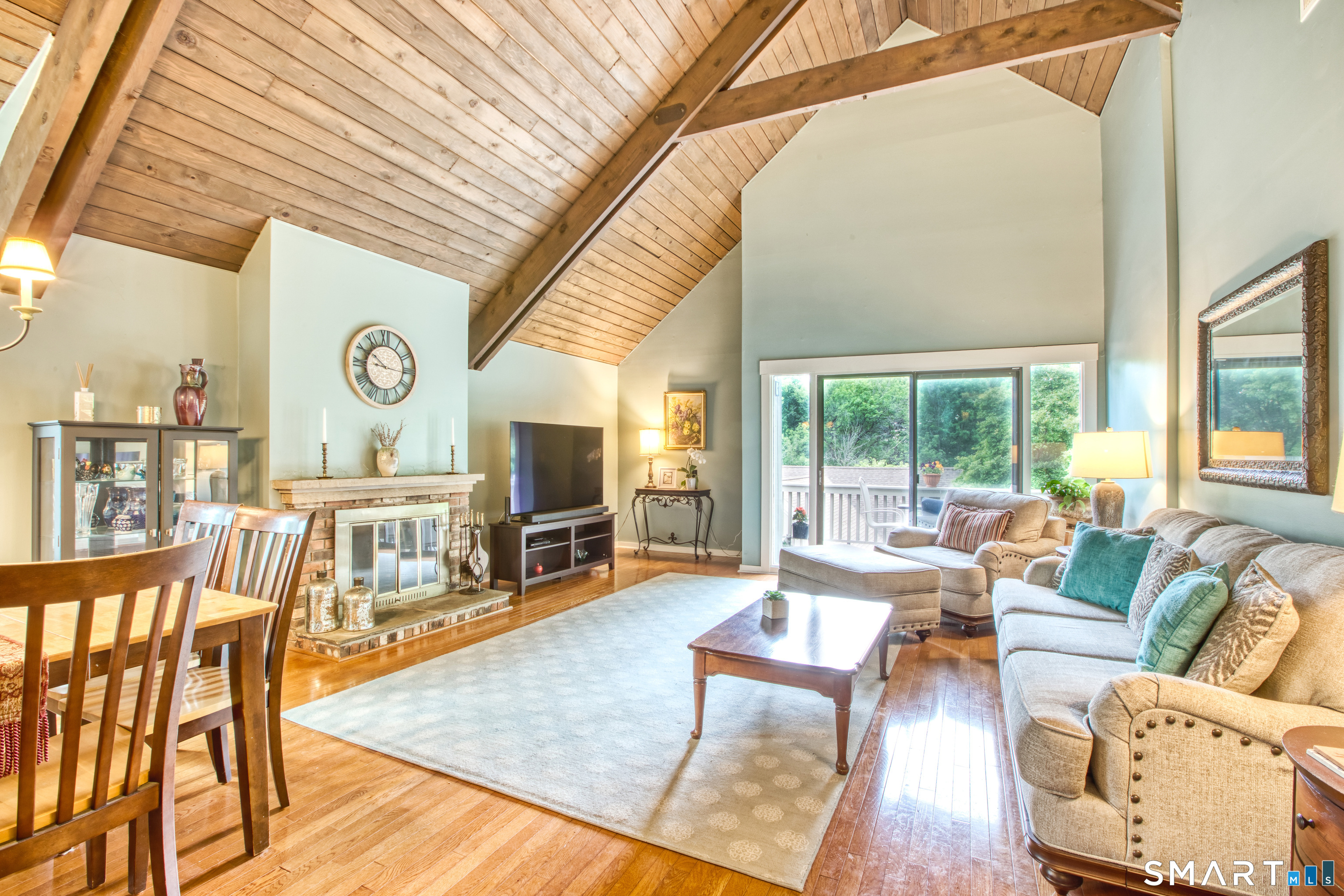 13 Algonquin Lane Stratford CT 06614