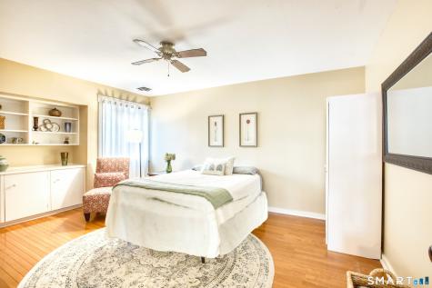 13 Algonquin Lane Stratford CT 06614