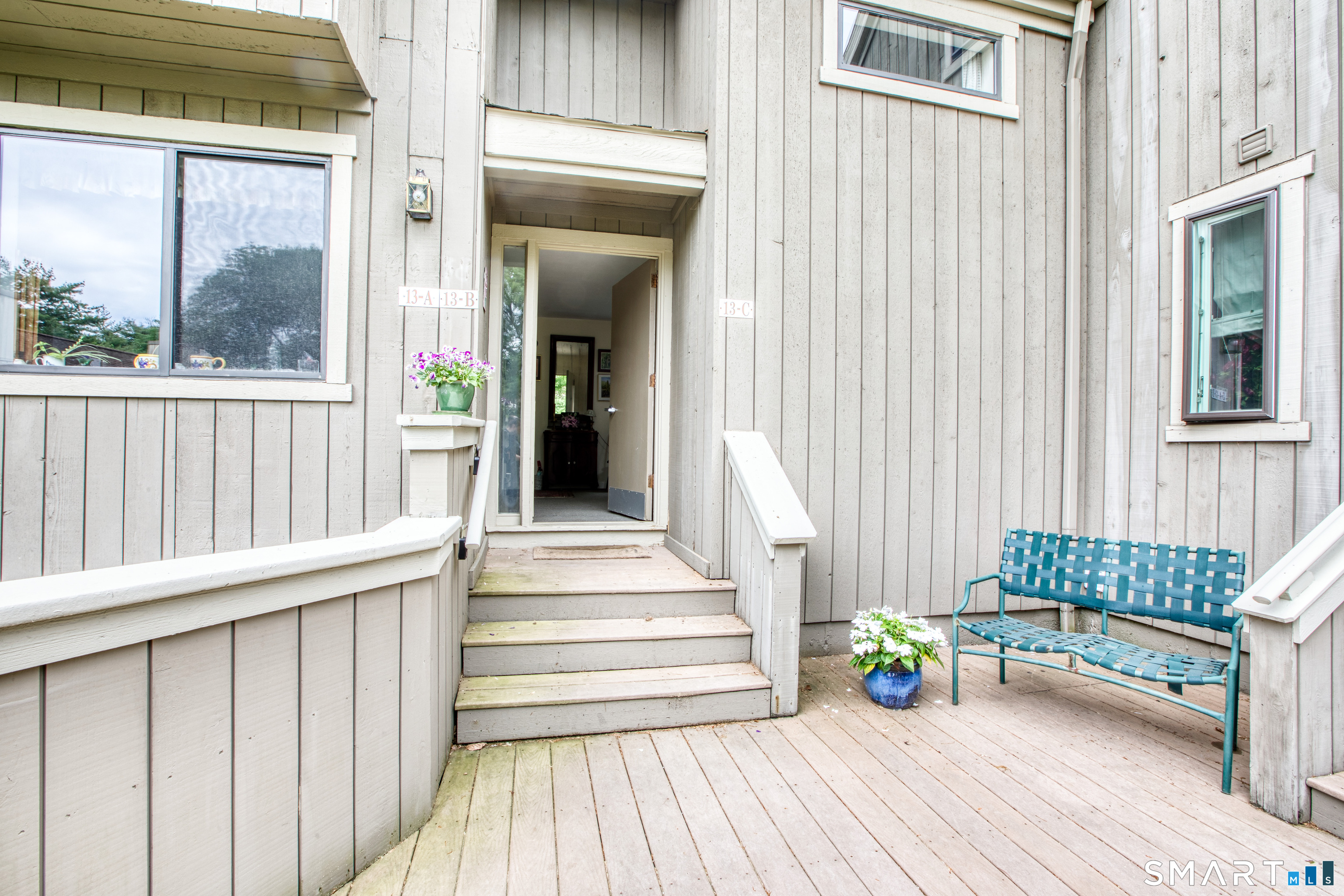 13 Algonquin Lane Stratford CT 06614