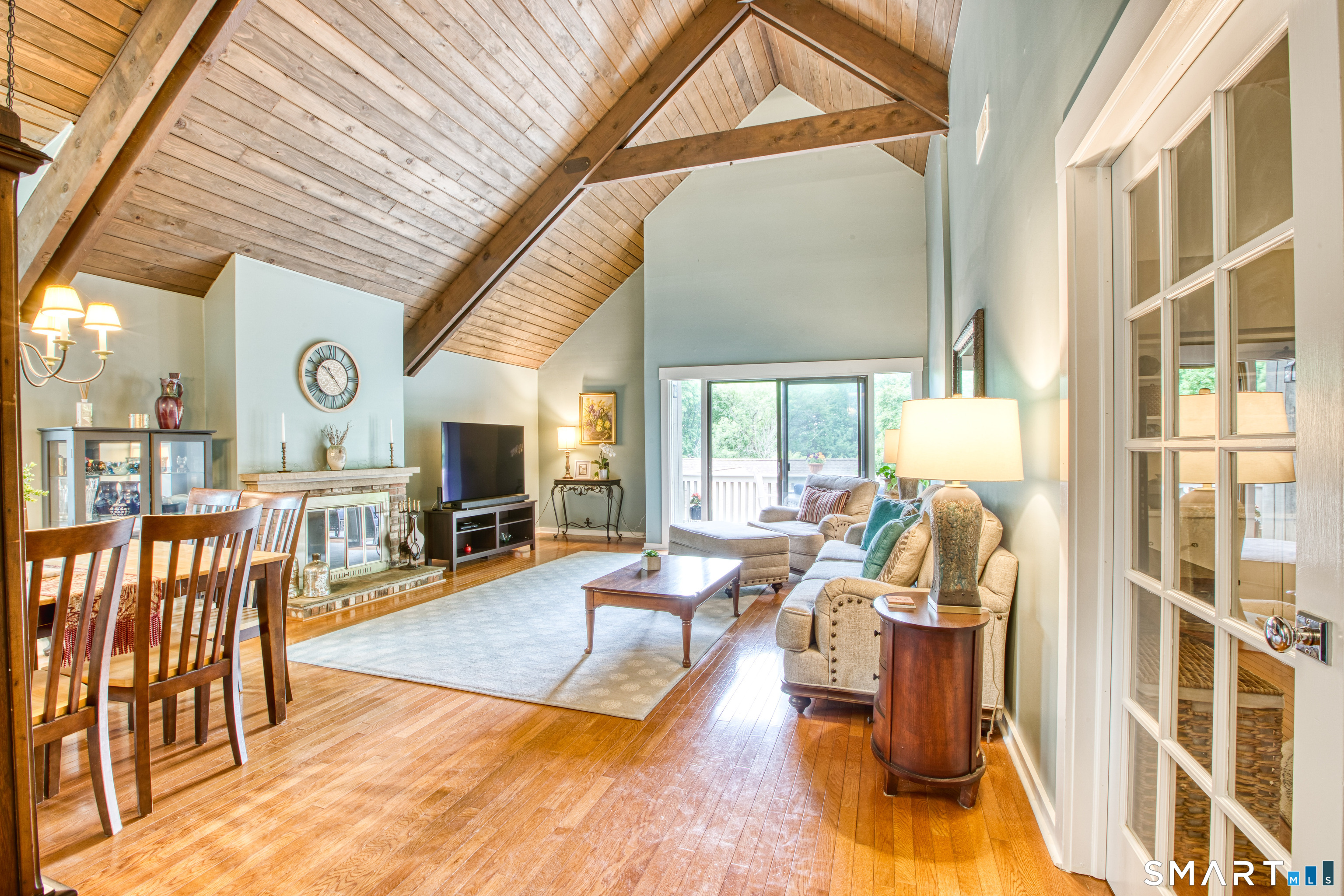 13 Algonquin Lane Stratford CT 06614