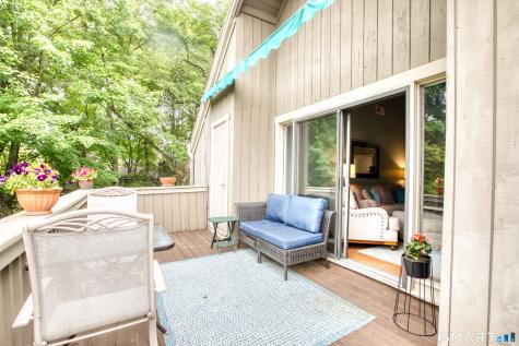 13 Algonquin Lane Stratford CT 06614