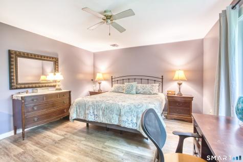 13 Algonquin Lane Stratford CT 06614