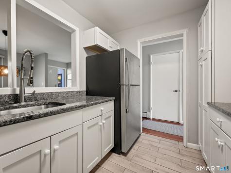 1 Talcott Ridge Road Farmington CT 06032