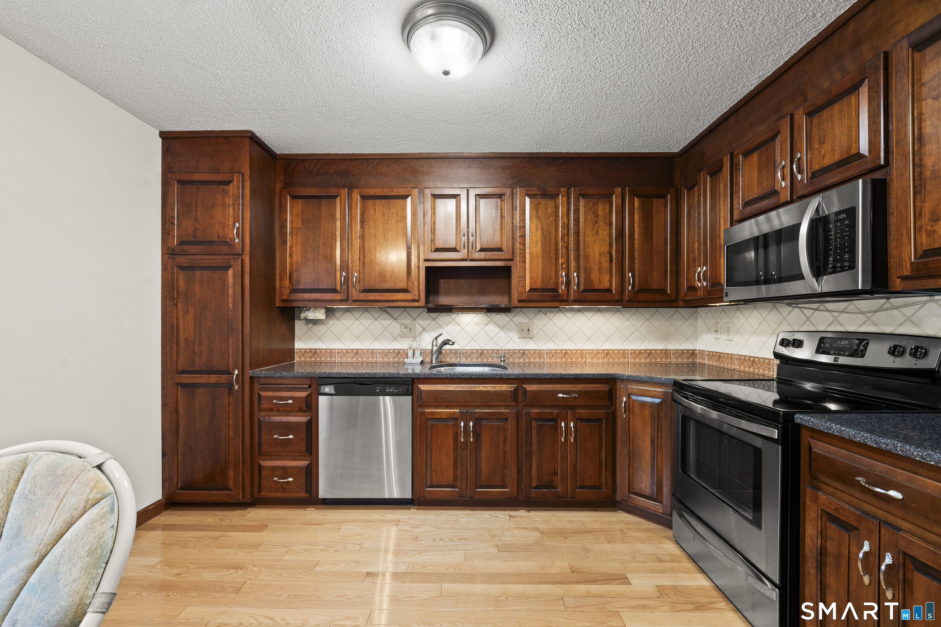 25 Candlewood Drive Enfield CT 06082