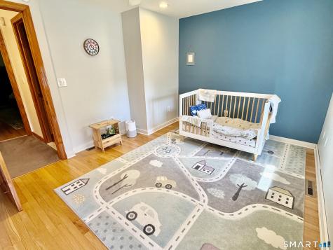 10 East Gate Lane Hamden CT 06514