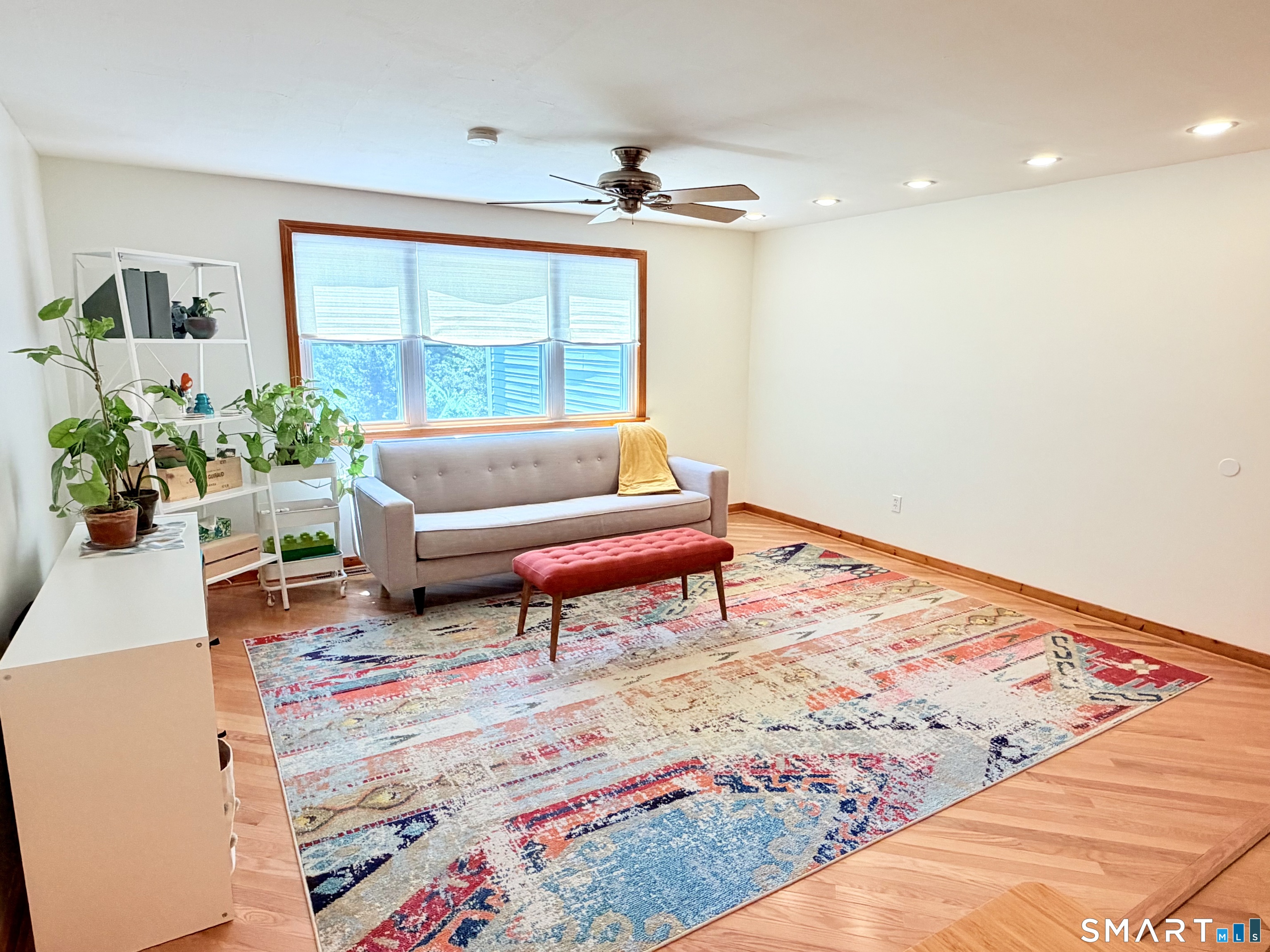 10 East Gate Lane Hamden CT 06514