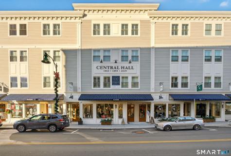 22 West Main Street Groton CT 06355