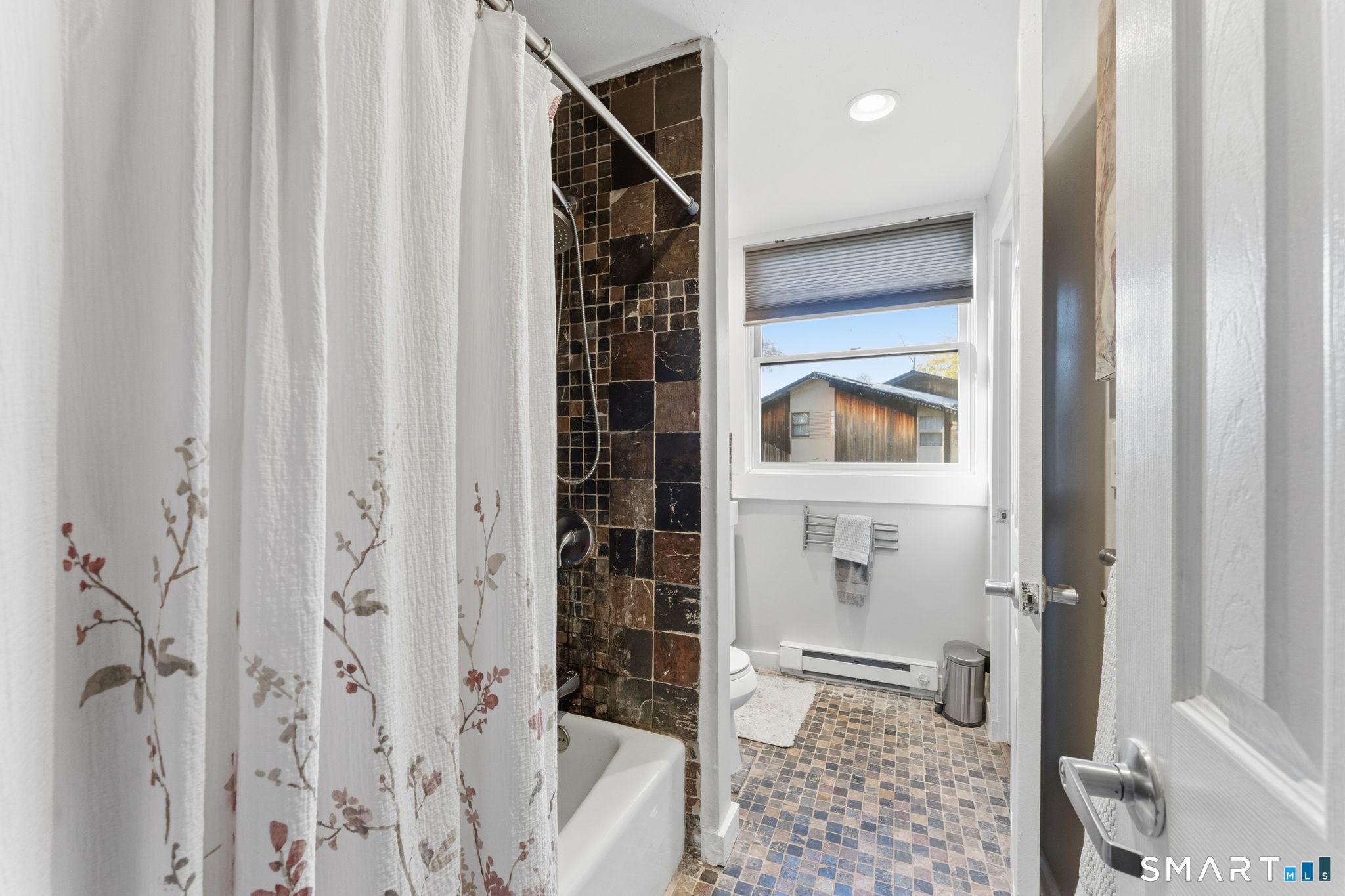 7-A Country Squire Drive Cromwell CT 06416