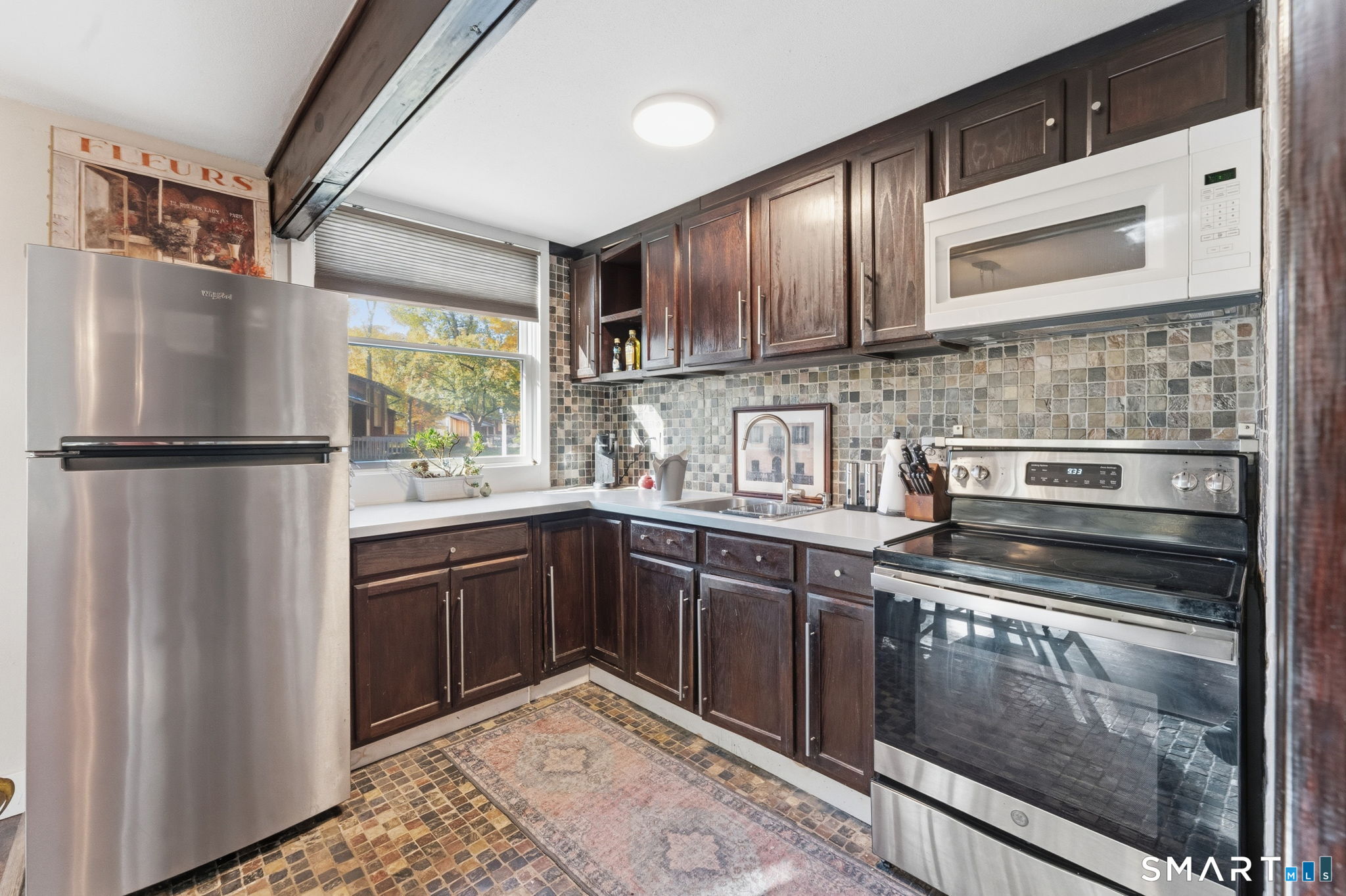 7-A Country Squire Drive Cromwell CT 06416